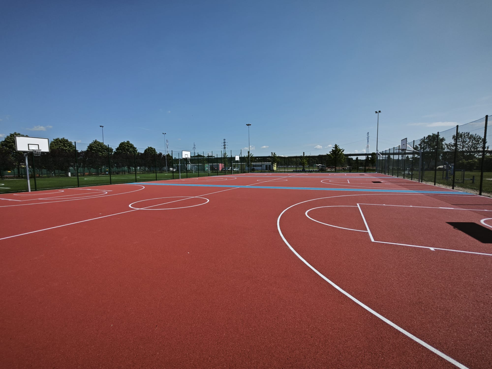 Przebudowa kompleksu boisk sportowych w Siechnicach - I etap