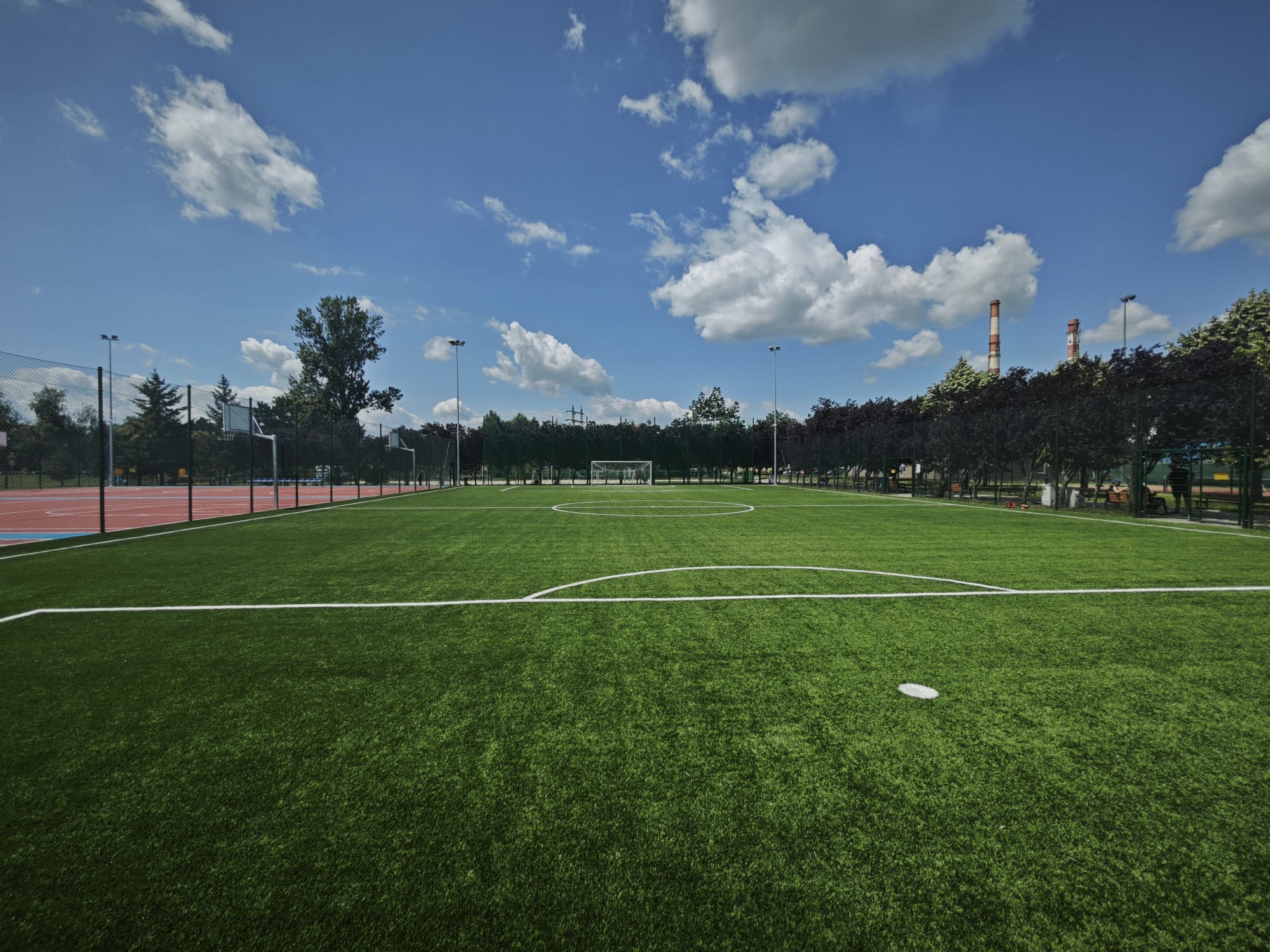 Przebudowa kompleksu boisk sportowych w Siechnicach - I etap