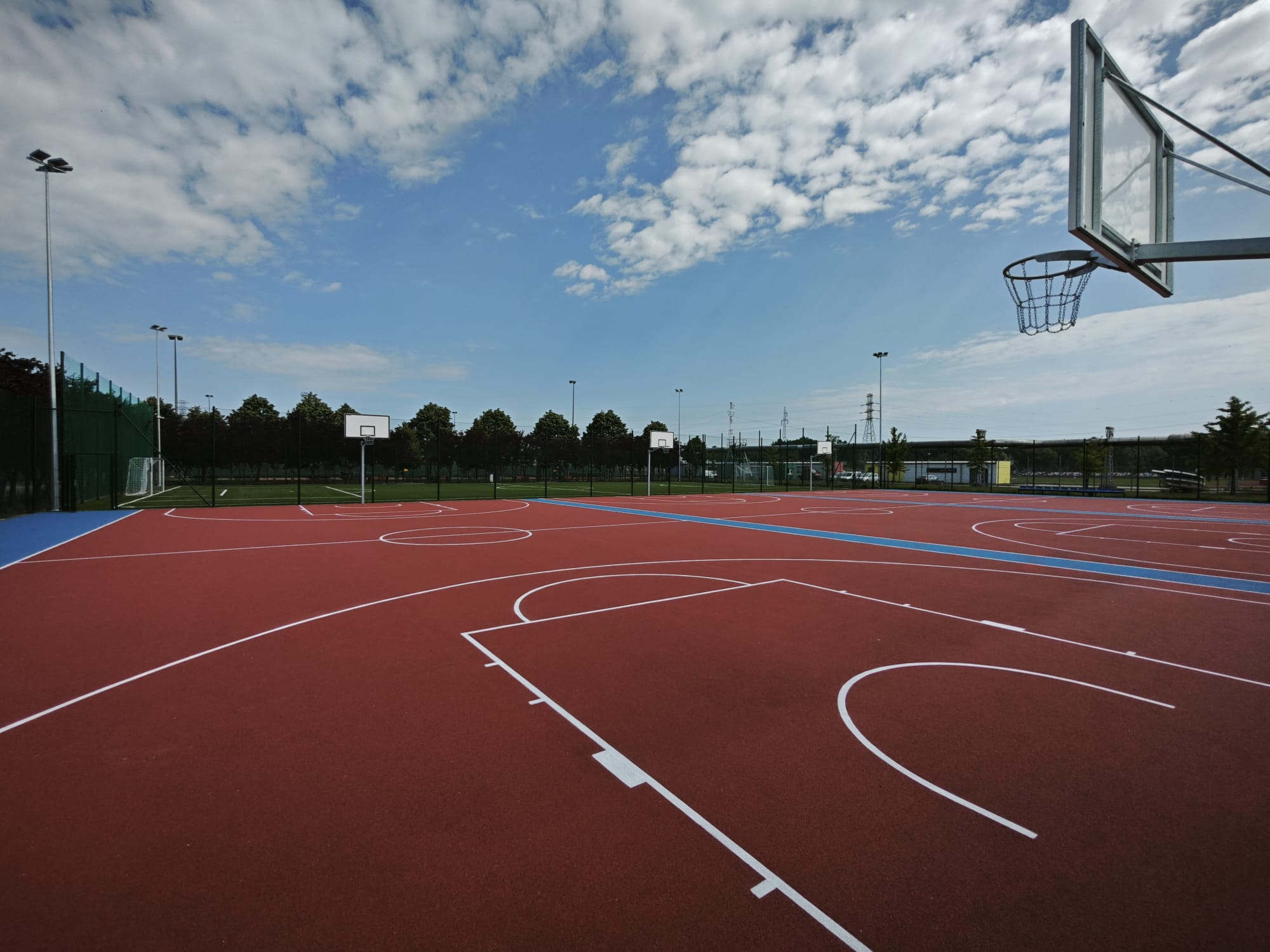 Przebudowa kompleksu boisk sportowych w Siechnicach - I etap