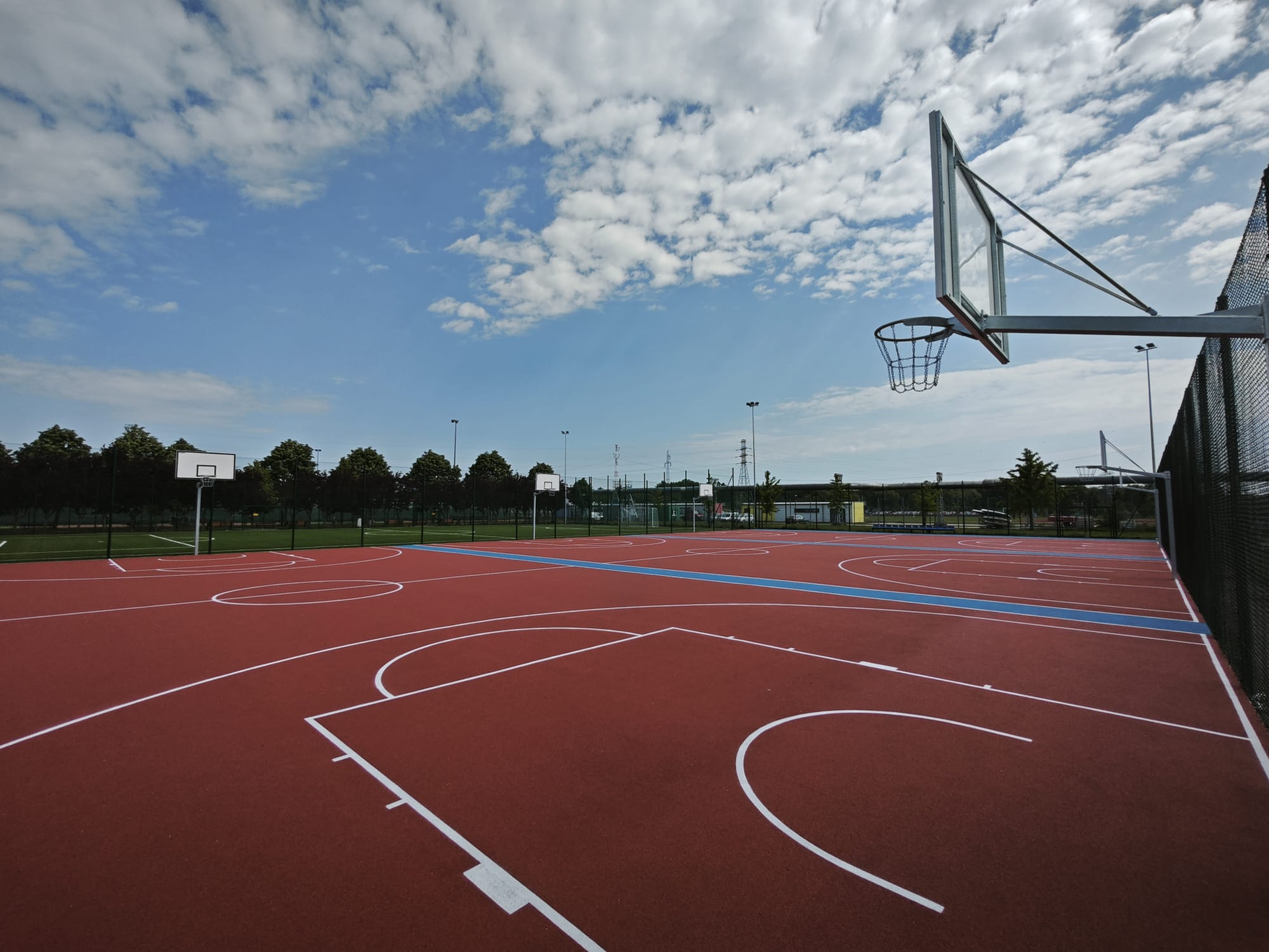 Przebudowa kompleksu boisk sportowych w Siechnicach - I etap