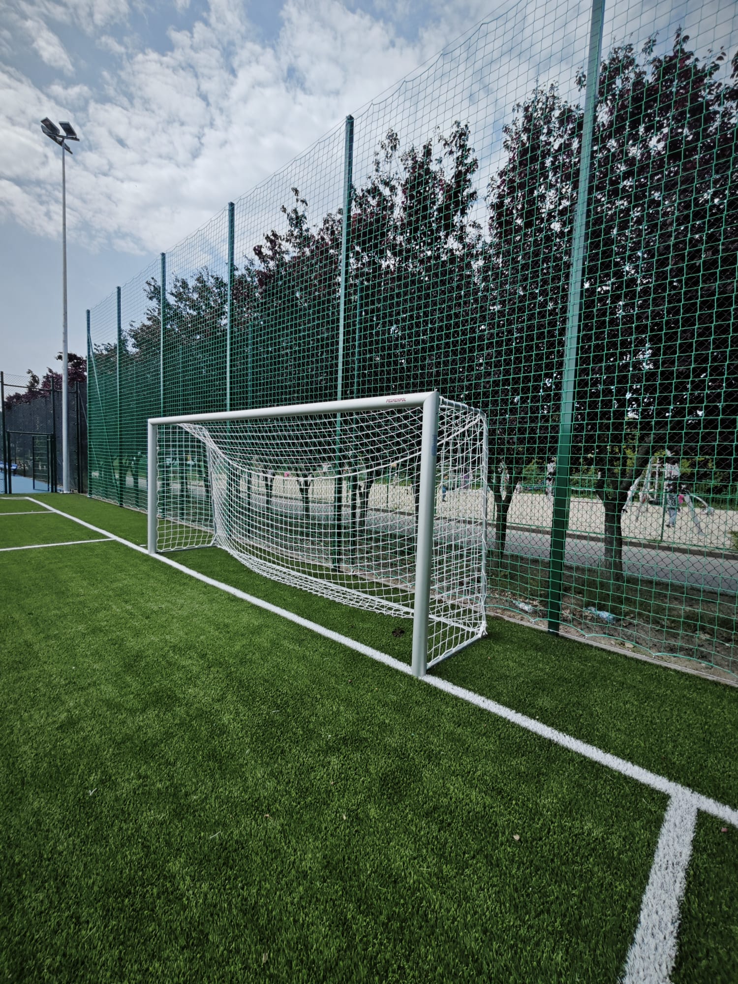 Przebudowa kompleksu boisk sportowych w Siechnicach - I etap