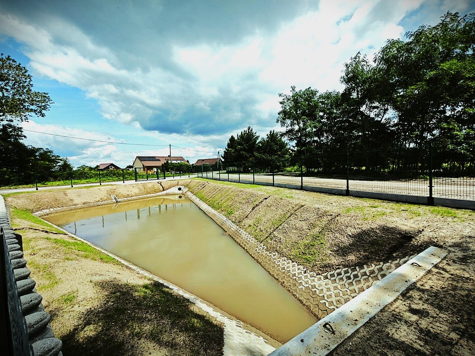 Zbiorniki wodne w Jelczu Laskowicach