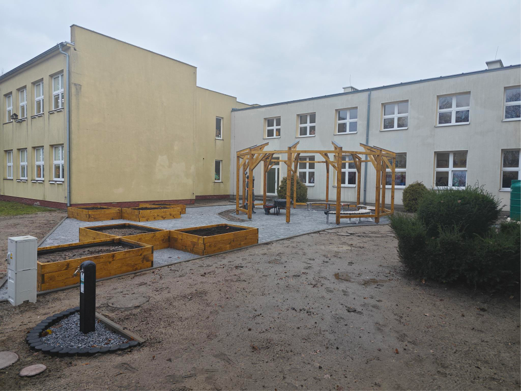 Budowa Zmysłogrodu